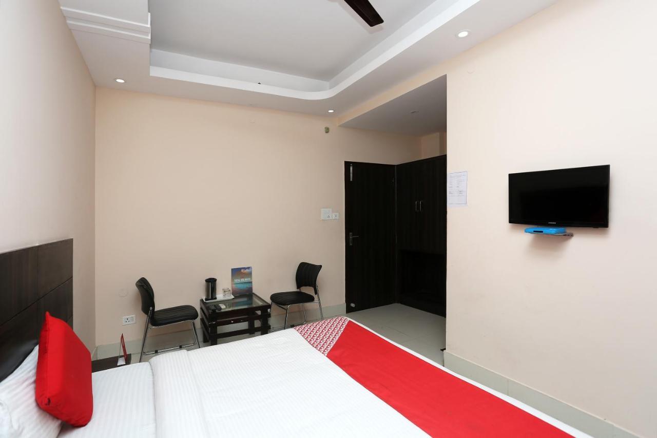 Oyo 2974 Hotel Aastha Palace Haridwār Dış mekan fotoğraf